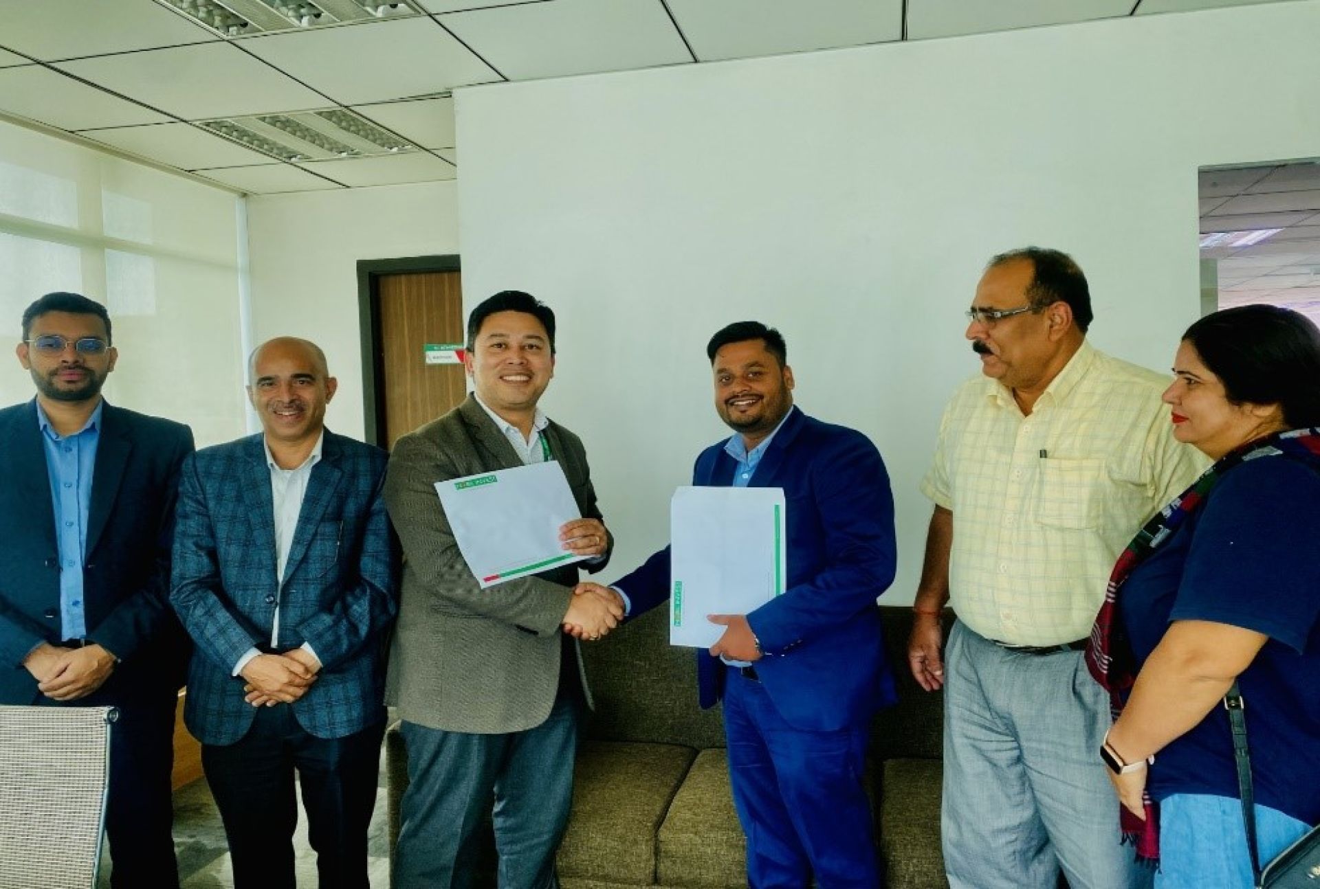 स्वस्तिक लघुवित्तको शेयर निष्कासन तथा बिक्री प्रबन्धमा नबिल इन्भेष्टमेन्ट बैंकिंग 